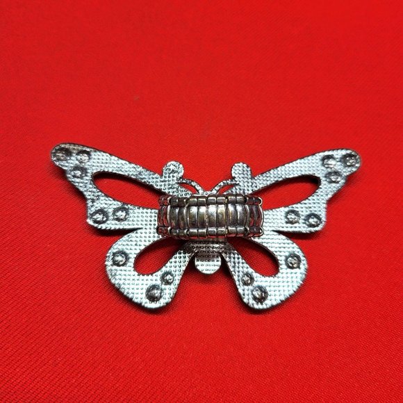 Large Crystal Butterfly Stretch Ring - Picture 4 of 12